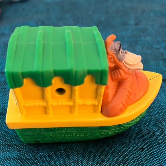 18 Disney Vintage Figurines - Picture 11 of 17